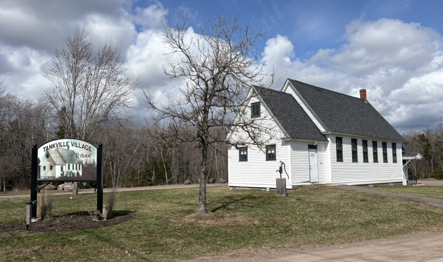 Tankville School